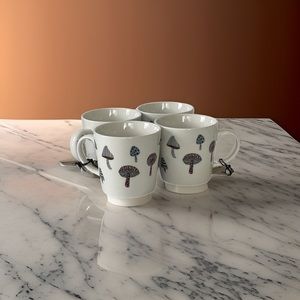 Mushroom Lovers Coffee Cups Tea Mugs Ceramic 4-pc Set